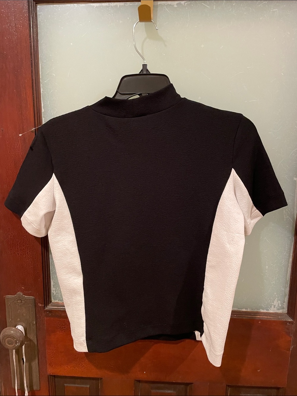 Zara Black and White Mock Neck Colorblock Top - Picture 3 of 4